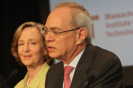 President-elect L. Rafael Reif with President Susan Hockfield at the announcement of edX.
