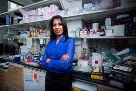 MIT professor Sangeeta Bhatia has developed a new paper diagnostic that can detect cancer by identifying biomarkers in the patient's urine.