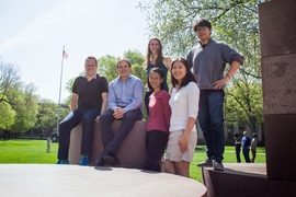 The researcher team. Front row (from left to right): Sebastian Will, Martin Zwierlein, Huanqian Loh, Zoe Yan. Back row: Jennifer Schloss, Jee Woo Park.